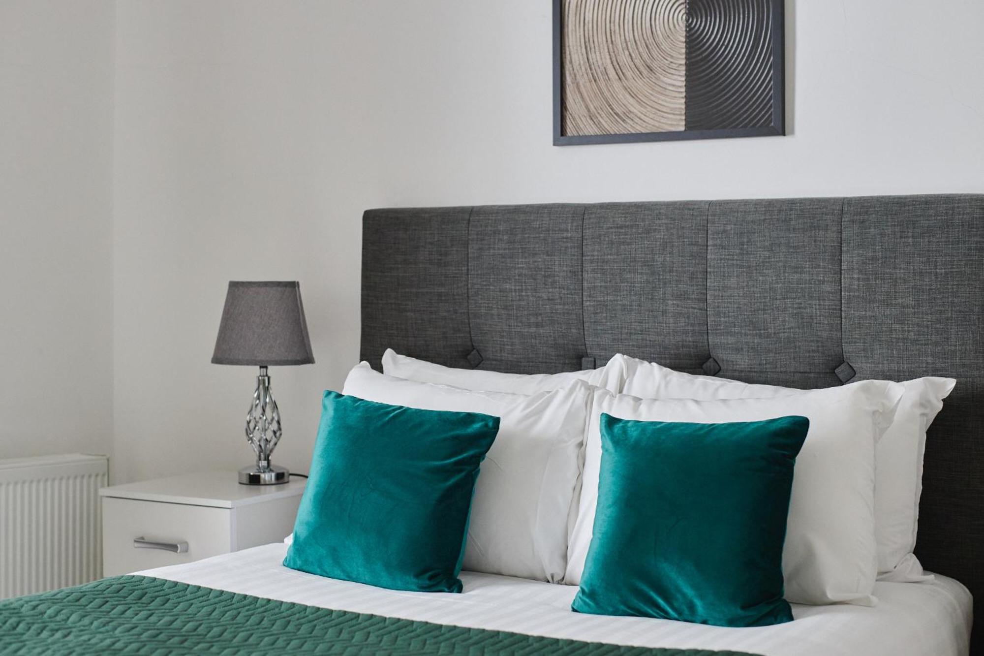 Heavenly Stays, Knightsbridge, Elegant 2-bd Escape * Londres